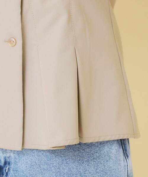 index（インデックス）の「カシュクールタックシャツ【洗濯機OK/ストレッチ】（シャツ/ブラウス・レディース・オフホワイト/ベージュ/ダークグレー・00）」の18枚目の写真