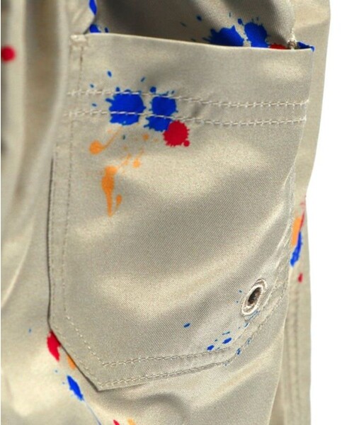 BRANSHES（ブランシェス）の「【水着 / SWIM】スプラッシュ総柄サーフパンツ（水着・キッズ・チャコールグレー/ベージュ・100/110/120/130/150/140）」の6枚目の写真