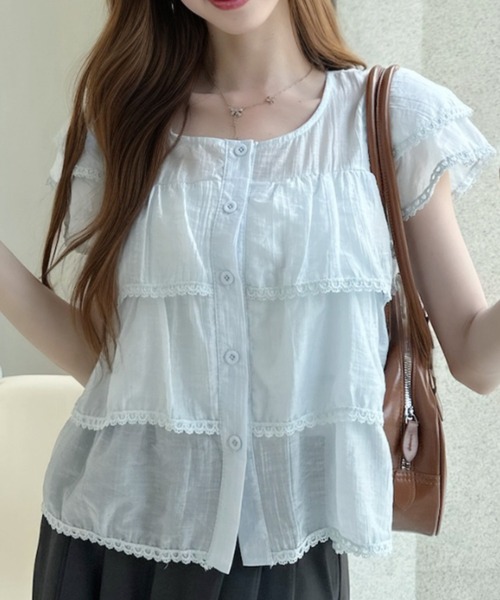 Ada.(エイダ)の「シワ加工 ティアードデザイン フレンチスリーブブラウス(シャツ/ブラウス・レディース・ブルー/アイボリー/ピンク・FREE)」の1枚目の写真