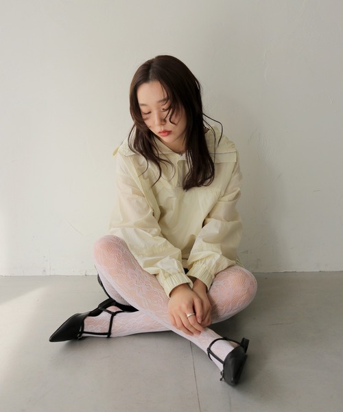 cheriella(シェリエラ)の「【cheriella】ブライトシアーナイロンアノラックパーカー BRIGHT SHEER NYLON ANORAK PARKA(パーカー・レディース・ブラック/アイボリー/ベージュ・FREE)」の22枚目の写真