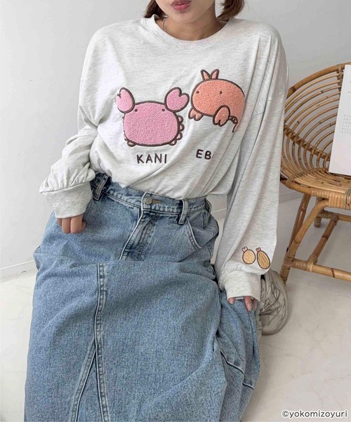 AS KNOW AS plus（アズノゥアズプラス）の「◯アクリルキーホルダー付き なんでもいきものロンT 【なんでもいきもの】（Tシャツ/カットソー・レディース・ホワイト/オートミール/スミクロ/ブルー・FREE）」の3枚目の写真