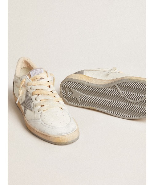 GOLDEN GOOSE(ゴールデングース)の「Ball Star ナッパレザー ラバースター&レザーヒールタブ(シルバー)(スニーカー・メンズ・ホワイト×ライトグレー・39/40/44/42/41)」の6枚目の写真