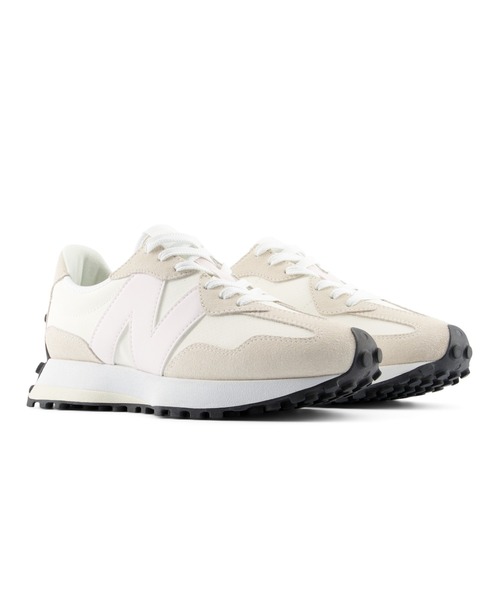 NEW BALANCE(ニューバランス)の「327(スニーカー・レディース・ベージュ系その他・22.0cm/22.5cm/23.0cm/23.5cm/24.0cm/24.5cm/25.0cm/25.5cm)」の2枚目の写真