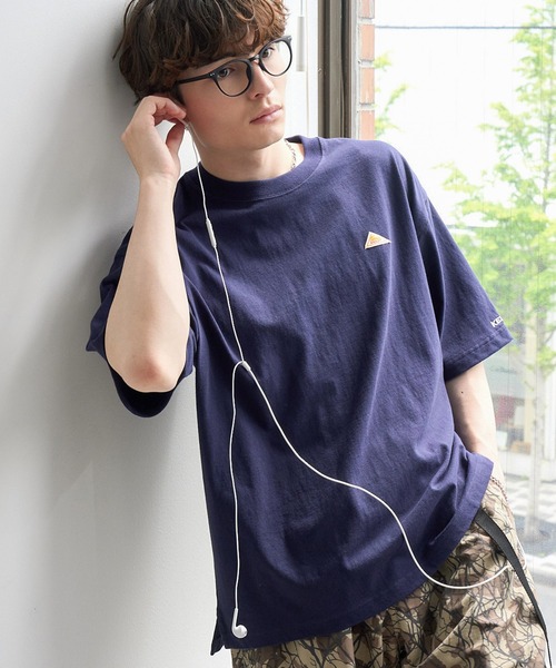 KELTY（ケルティ）の「【KELTY/ケルティ】別注 ワンポイント ミニロゴTシャツ（Tシャツ/カットソー・メンズ・ホワイト/カーキ/ブラック/ベージュ/スミクロ/ネイビー・S/XL/L/M）」の6枚目の写真