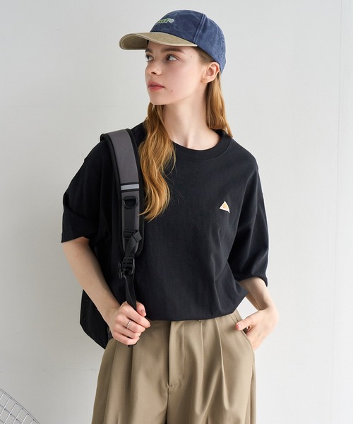 KELTY（ケルティ）の「【KELTY/ケルティ】別注 ワンポイント ミニロゴTシャツ（Tシャツ/カットソー・メンズ・ホワイト/カーキ/ブラック/ベージュ/スミクロ/ネイビー・S/XL/L/M）」の17枚目の写真