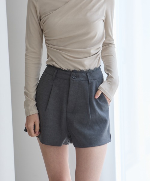 krahe(クレーエ)の「レース切り替えハイウエストショートパンツ(その他パンツ・レディース・ブラック/グレー・FREE)」の14枚目の写真