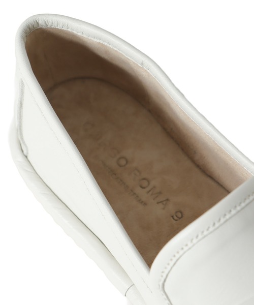 CORSO ROMA,9(コルソローマ)の「CORSO ROMA,9 / nappa leather vibram sole loafers(コルソ ローマ ナッパレザービブラムソールローファー ELSA582)(ローファー・レディース・ホワイト/ブラック・37/36)」の9枚目の写真