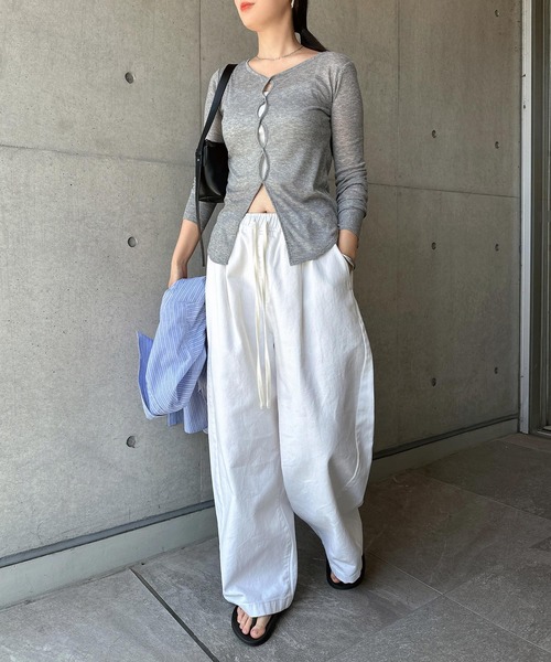 andme（アンドミー）の「ホール開き2wayシアーリブトップス（Tシャツ/カットソー・レディース・イエロー/ピンク/杢グレー/ブラック・FREE）」の17枚目の写真