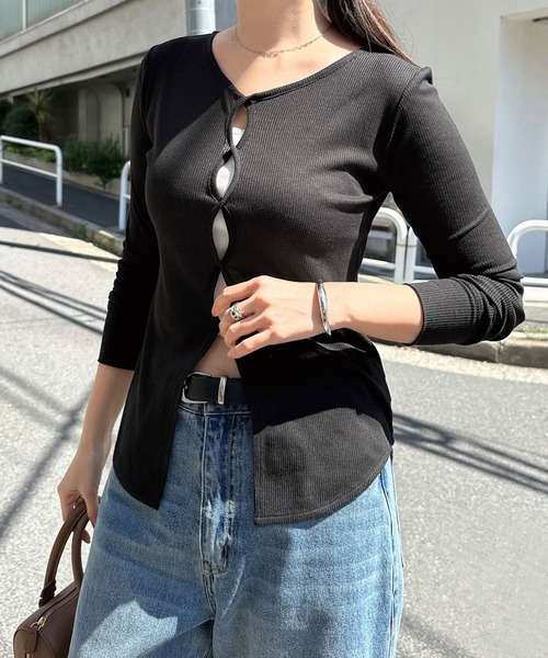 andme（アンドミー）の「ホール開き2wayシアーリブトップス（Tシャツ/カットソー・レディース・イエロー/ピンク/杢グレー/ブラック・FREE）」の7枚目の写真