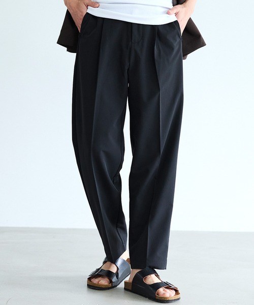 coca(coca)(コカ)の「SOLOTEX(R)使用1タックテーパードパンツ(その他パンツ・メンズ・チャコール/ブラック・L/M/XL)」の2枚目の写真