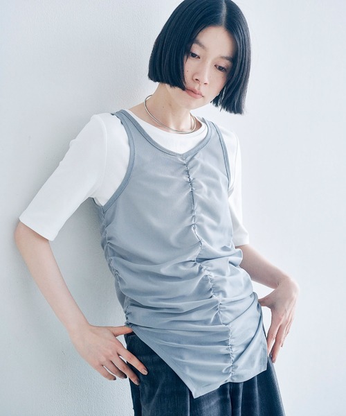 Obis&(オビスアンド)の「5分袖カーブヘムTシャツ【二の腕&おなかをカバー】(Tシャツ/カットソー・レディース・ブラック/ブラウン/ホワイト・FREE)」の19枚目の写真