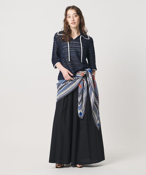 UNITED ARROWS(ユナイテッドアローズ)の「アイレット バイカラー ニット(ニット/セーター・レディース・ネイビー/オフホワイト・FREE)」の4枚目の写真