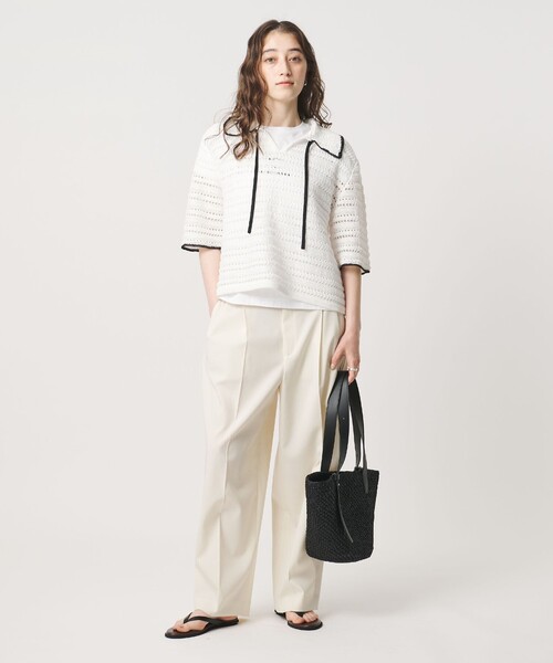 UNITED ARROWS(ユナイテッドアローズ)の「アイレット バイカラー ニット(ニット/セーター・レディース・ネイビー/オフホワイト・FREE)」の6枚目の写真