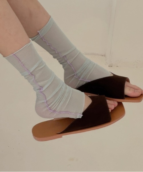 Vipoa(ヴィポア)の「SHEER LEG WARMER(レッグウォーマー・レディース・ホワイト/パープル/ブルー/グリーン/ピンク・FREE)」の3枚目の写真
