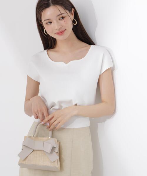PROPORTION BODY DRESSING(プロポーションボディドレッシング)の「<ウォッシャブル/UVカット/接触冷感>総針ハートカットフレンチスリーブニット / 1216270600(ニット/セーター・レディース・ホワイト/レッド/グレー/ブルー/ブラック・FREE)」の2枚目の写真