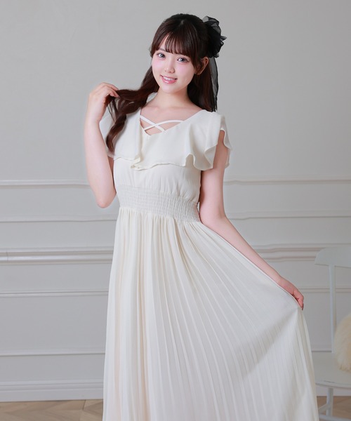 Anely(アネリー)の「Anely ラッフル フリル プリーツ ロング ワンピース(ワンピース・レディース・アイボリー/ブラック・FREE)」の5枚目の写真