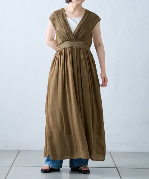 CIAOPANIC TYPY(チャオパニックティピー)の「【willow】レース切替バックシャンワンピース(ワンピース・レディース・ブラック/カーキ・ONE SIZE)」の5枚目の写真