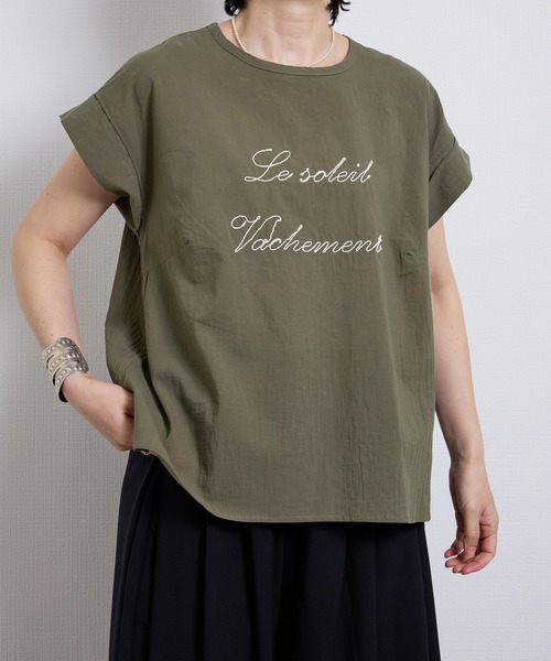 vent blanc(ヴァンブラン)の「vent blanc ヴァンブラン コットンボイル エンブロイダリー ブラウス(Tシャツ/カットソー・レディース・ブラック/アイボリー/カーキ・FREE)」の9枚目の写真