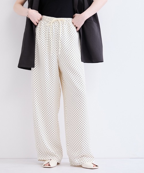 le cercle ADAM ET ROPE'(ルセルクルアダムエロペ)の「ドットパンツ(その他パンツ・レディース・ブラウン/オフホワイト/ブラック系その他・FREE)」の1枚目の写真