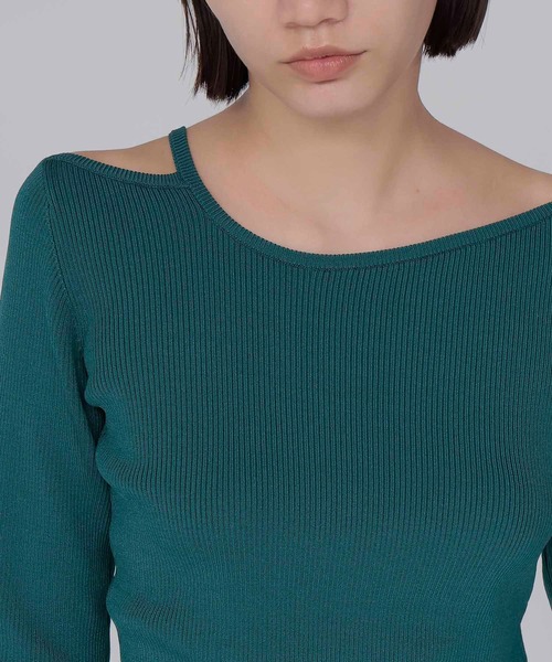 DRESSLAVE(ドレスレイブ)の「asymmetry rib pullover(アシンメトリーリブプルオーバー)(ニット/セーター・レディース・ホワイト/グリーン/ブラック・38)」の14枚目の写真