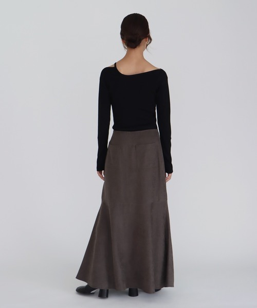 DRESSLAVE(ドレスレイブ)の「asymmetry rib pullover(アシンメトリーリブプルオーバー)(ニット/セーター・レディース・ホワイト/グリーン/ブラック・38)」の17枚目の写真