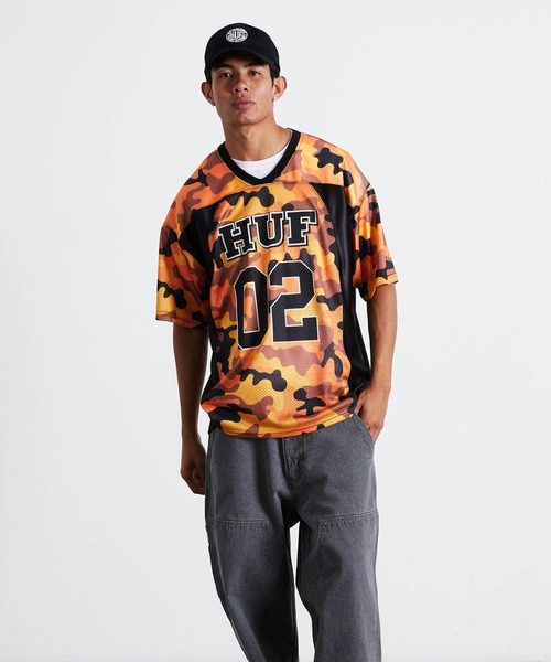 HUF（ハフ）の「CAMO FOOTBALL JERSEY（Tシャツ/カットソー・メンズ・ブラウン/オレンジ系その他・S/M/L/XL）」の4枚目の写真