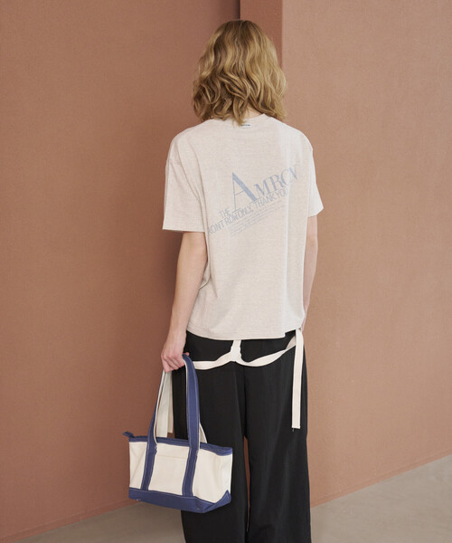 AMERICANA(アメリカーナ)の「Americana/アメリカーナ × Firsthand 別注 丸胴ラフィー天竺 ロゴプリントTEE / リラックスフィット ダイアゴナル バックプリントTシャツ 限定展開(Tシャツ/カットソー・レディース・オフホワイト/スミクロ/ダークブラウン・FREE)」の5枚目の写真