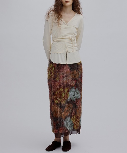Ameri(アメリ)の「WOVEN PATTERN FLOWER SKIRT(スカート・レディース・ネイビー/ブラウン・MEDIUM/SMALL)」の16枚目の写真