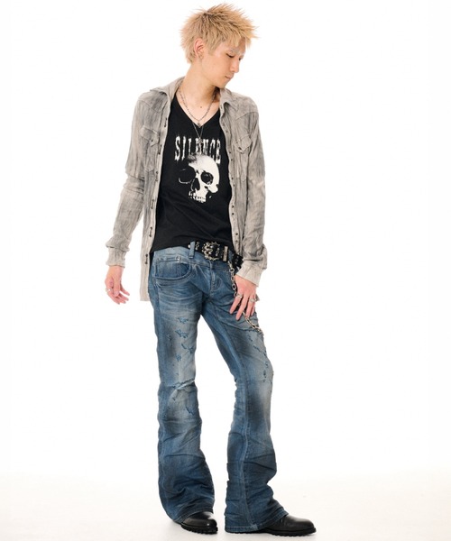 FUGA(フーガ)の「『FUGA/フーガ』スカルプリントVネックL/S Tee/ロングスリーブカットソー(Tシャツ/カットソー・メンズ・ブラック×ホワイト/ブラック・M/L)」の13枚目の写真