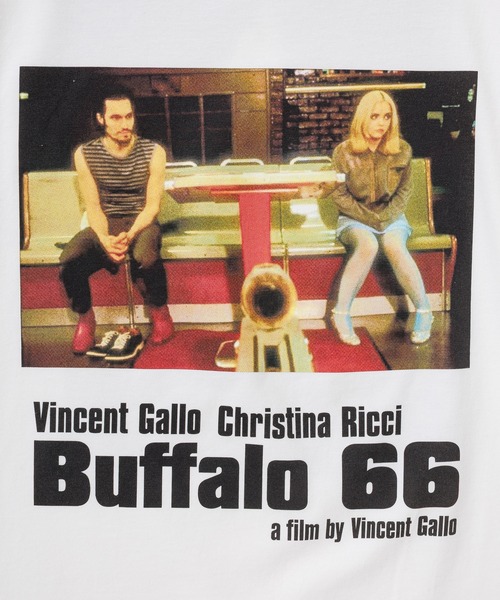 ADAM ET ROPE'(アダムエロペ)の「【Buffalo 66 × 10Culture for ADAM ET ROPE'】Buffalo 66 T SHIRT(Tシャツ/カットソー・メンズ・ブラック系その他/グレー系その他/スミクロ/ホワイト系その他2/ブラック系その他2/ブラック系その他3/ホワイト系その他/ホワイト/チャコールグレー/ライトグレー/ブラック/グレー・M/L/XL)」の15枚目の写真