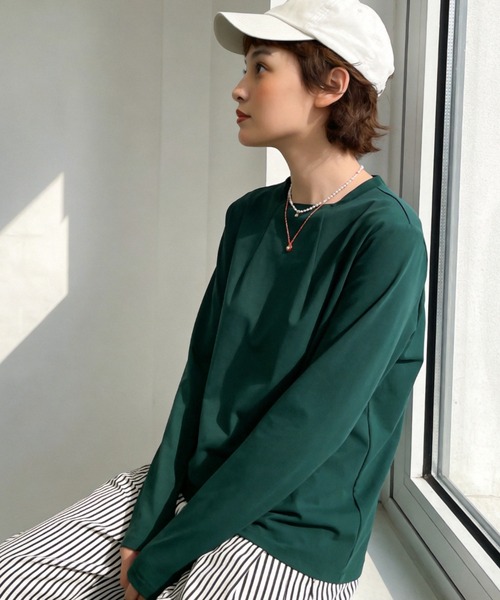 Sew loop（ソーループ）の「二重衿風ラウンドカラーデザインダーツ長袖Tシャツ（Tシャツ/カットソー・レディース・ブラック/ネイビー/グリーン・L）」の2枚目の写真
