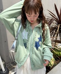 w closet（ダブルクローゼット）の「【フリル/6色展開/EC限定カラーあり】星柄パッチワークパーカー（パーカー）」