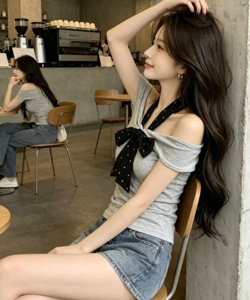 semplice(センプリチェ)の「Tシャツ【韓国ファッション】(Tシャツ/カットソー・レディース・グレー・F)」の6枚目の写真