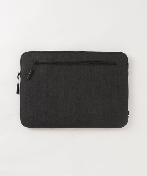 incase(インケース)の「INMB100727-GFT Incase Compact Sleeve in Woolenex for MacBook Pro for 14-inch- Graphite(ショルダーバッグ・メンズ・チャコールグレー・ONE SIZE)」の1枚目の写真