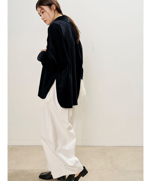 MIESROHE(ミースロエ)の「コクーンワイドチノパンツ(その他パンツ・レディース・ベージュ/ブラック/ホワイト・0/1)」の6枚目の写真
