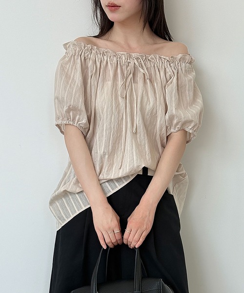 Girly Doll(ガーリードール)の「2wayネックギャザーパフスリブラウス(その他トップス・レディース・ライトグリーン/ホワイト/ライトピンク・FREE)」の2枚目の写真