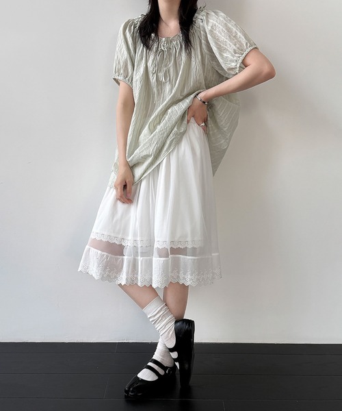 Girly Doll(ガーリードール)の「2wayネックギャザーパフスリブラウス(その他トップス・レディース・ライトグリーン/ホワイト/ライトピンク・FREE)」の7枚目の写真