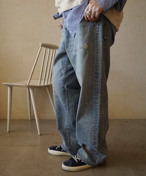JOURNAL STANDARD LUXE(ジャーナルスタンダード ラックス)の「12OZ クラッシュダメージデニム(デニムパンツ・レディース・ブルー・SMALL/MEDIUM/LARGE)」の2枚目の写真
