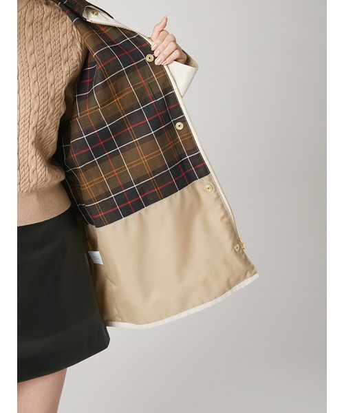 FRAY I.D(フレイアイディー)の「【撥水】【Barbour】ミドルレングスジャケット(その他アウター・レディース・グレー/アイボリー・36/38)」の17枚目の写真