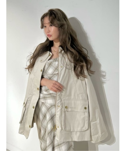 FRAY I.D(フレイアイディー)の「【撥水】【Barbour】ミドルレングスジャケット(その他アウター・レディース・グレー/アイボリー・36/38)」の1枚目の写真