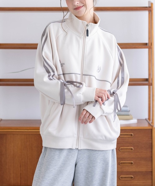 U.S. POLO ASSN.（ユーエスポロアッスン）の「【U.S. POLO ASSN.】clear 別注 袖リボンライントラックジャケット（Tシャツ/カットソー・レディース・ブラウン/アイボリー・F）」の7枚目の写真