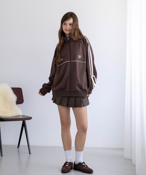 U.S. POLO ASSN.（ユーエスポロアッスン）の「【U.S. POLO ASSN.】clear 別注 袖リボンライントラックジャケット（Tシャツ/カットソー・レディース・ブラウン/アイボリー・F）」の17枚目の写真