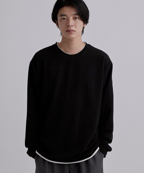 tk.TAKEO KIKUCHI（ティーケータケオキクチ）の「フクレジャカードフェイクレイヤードカットソー（Tシャツ/カットソー・メンズ・ホワイト/ブラック/ネイビー・04/02/03）」の2枚目の写真