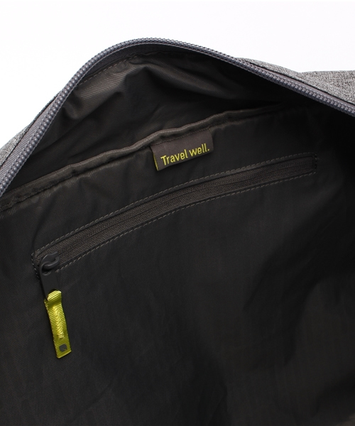 incase(インケース)の「CL90021 EO Travel Duffel(ボストンバッグ・レディース・グレー・ONE SIZE)」の6枚目の写真