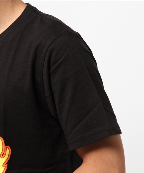 WEGO(ウィゴー)の「WEGO/ファイヤーBIGロゴTシャツ(Tシャツ/カットソー・メンズ・ブルー/ブラック・LARGE/MEDIUM)」の7枚目の写真