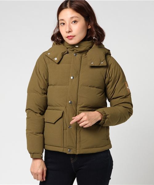 THE NORTH FACE（ザノースフェイス）の「ザ・ノース・フェイス ウイメンズダウンマウンテンパーカー / キャンプシェラショート（ダウンジャケット/コート・レディース・ライトブルー/ネイビー/レッド/レッド系その他/ブラック/オリーブドラブ/ダークブルー・X-LARGE/LARGE/MEDIUM/SMALL）」の13枚目の写真