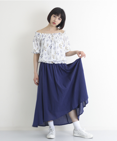 MERLOT（メルロー）の「花柄シャーリングオフショルブラウス1061（シャツ/ブラウス・レディース・ホワイト/ピンク/ブラック・FREE）」の14枚目の写真