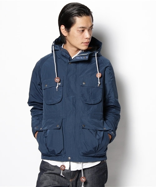 WEGO(ウィゴー)の「6040クロスマウンテンPK(マウンテンパーカー・メンズ・ブラック/ベージュ/ネイビー/レッド/ロイヤルブルー/オレンジ・MEDIUM/LARGE)」の7枚目の写真