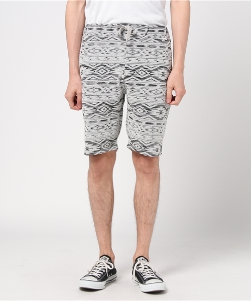 VENCEEXCHANGE（ヴァンスエクスチェンジ）の「オルテガパイルジャガードショートパンツ             （その他パンツ・メンズ・ネイビー/アッシュグレー・LARGE/MEDIUM）」の5枚目の写真