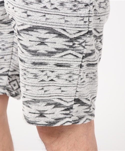 VENCEEXCHANGE（ヴァンスエクスチェンジ）の「オルテガパイルジャガードショートパンツ             （その他パンツ・メンズ・ネイビー/アッシュグレー・LARGE/MEDIUM）」の9枚目の写真